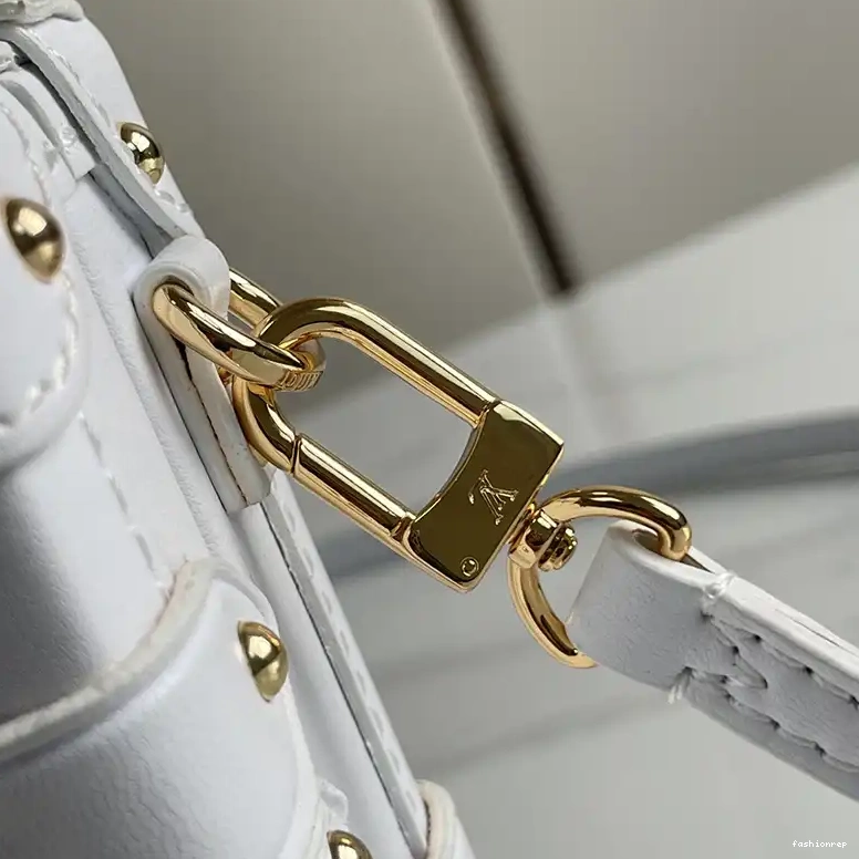 Fashionrepsfam ru Bag LV 2304DJ0060 0810